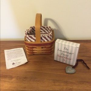 1993 Longaberger Sweetheart basket